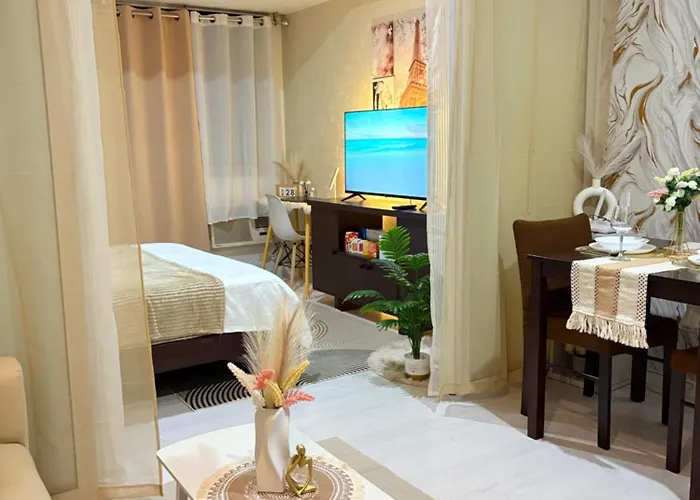 Apartahotel Azure Urban Residences Manila